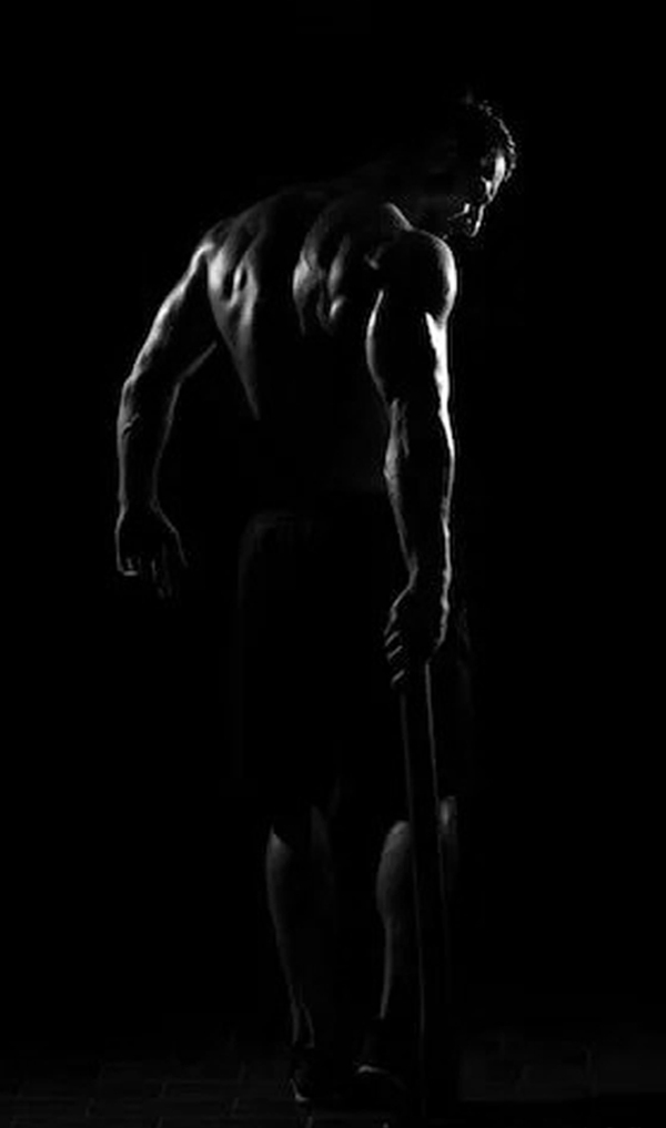 Male athlete — Sustains
